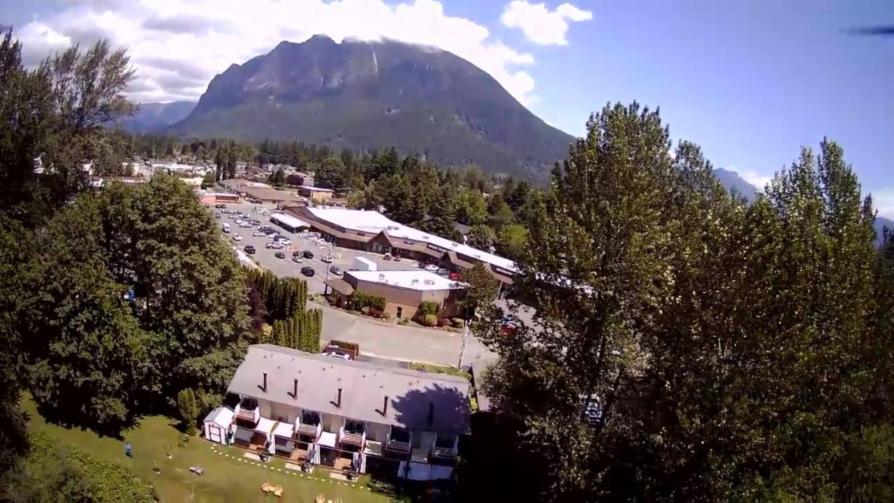 Moon River Suites #4 North Bend Exterior foto